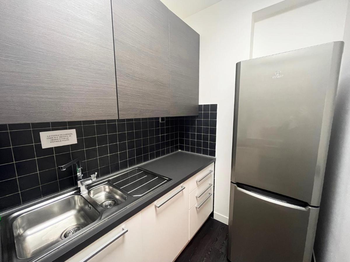 Elegante Bilocale Torre Pontina Apartment Latina Exterior foto