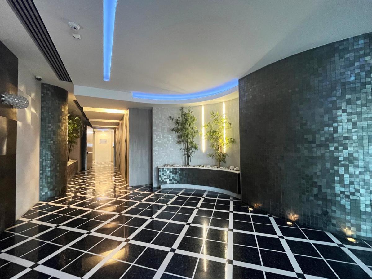 Elegante Bilocale Torre Pontina Apartment Latina Exterior foto